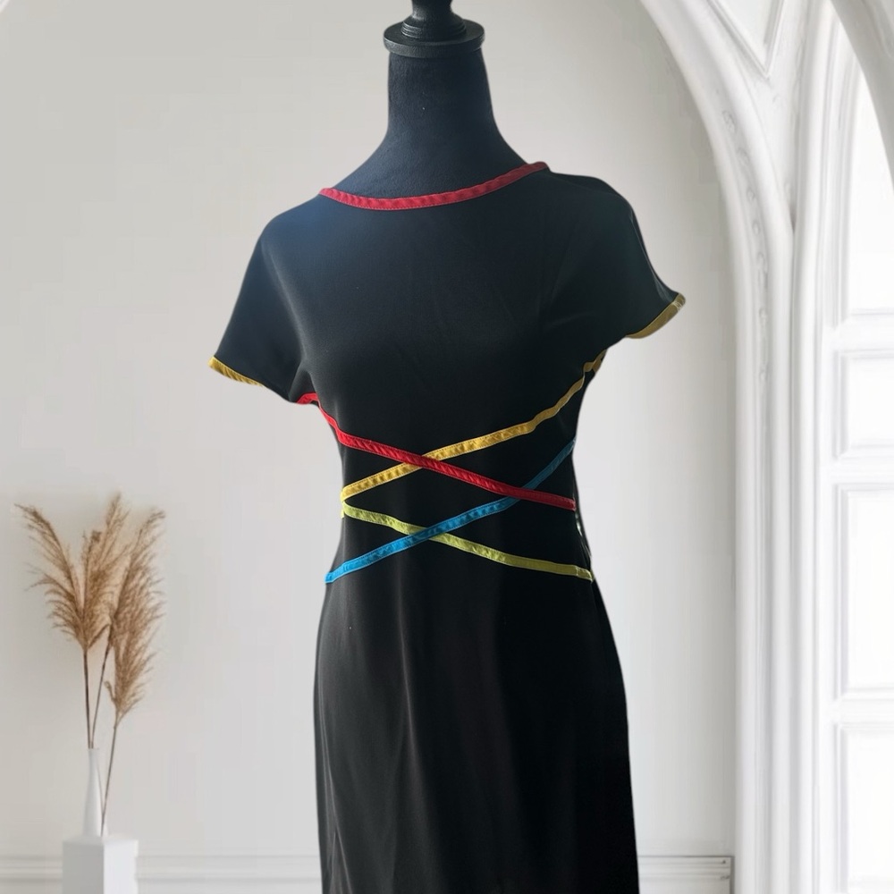 Black and Red Sheath Cocktail Dress with Raglan Sleeves